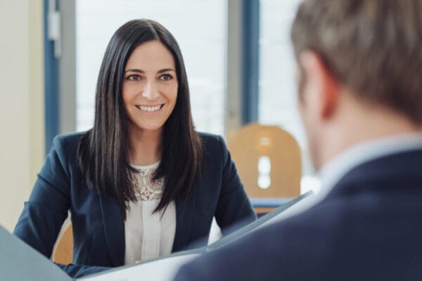 Dubai Headhunters: Expertise in Senior-Level Hiring